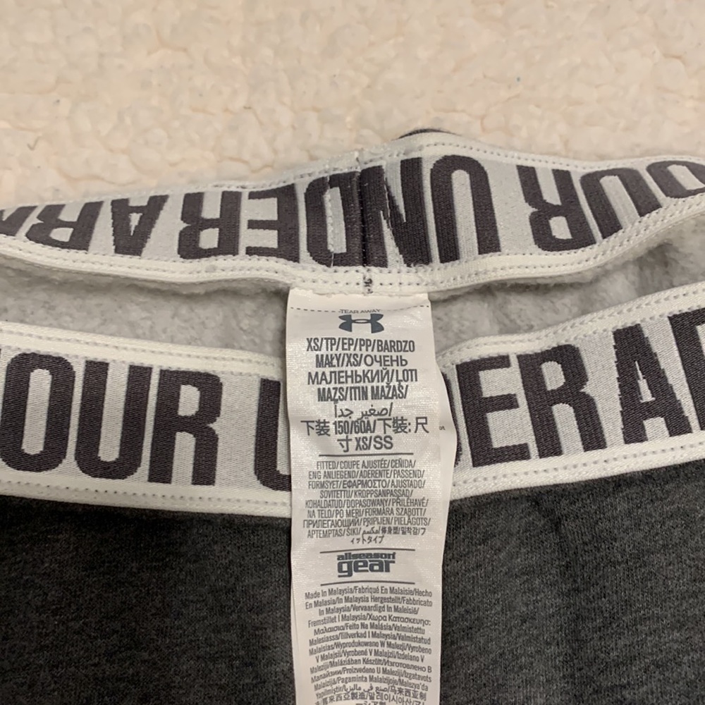 UNDER ARMOUR hoodie/sweats set - Picture 3 of 8